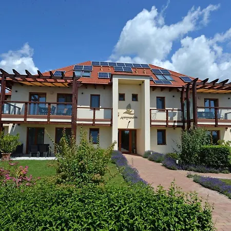 Aranymandula * Balatonakali