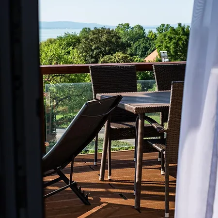 Aranymandula Apartment