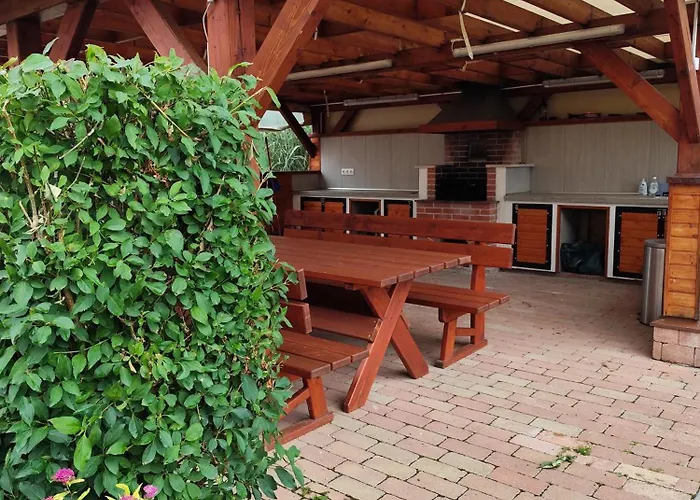 Aranymandula * בלטונאקאלי