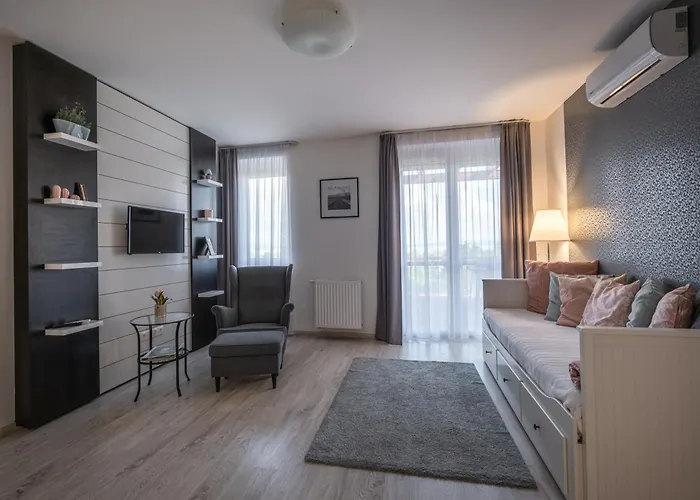 Aranymandula 아파트 *