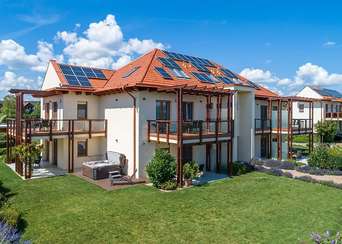 Aranymandula * בלטונאקאלי