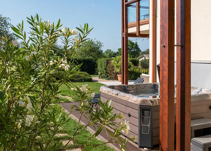 Aranymandula * בלטונאקאלי